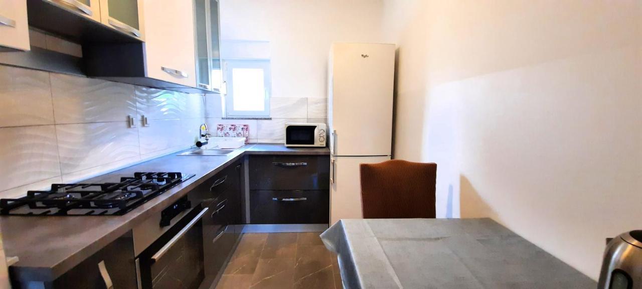 Apartment Miroslav Krk Town Luaran gambar